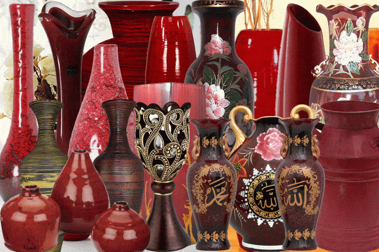 17个酒红色花瓶